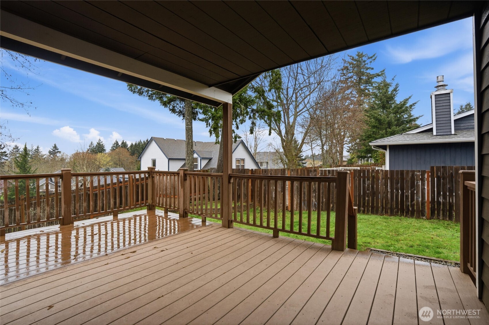 19855 Stavanger Loop NE, Poulsbo, WA 98370