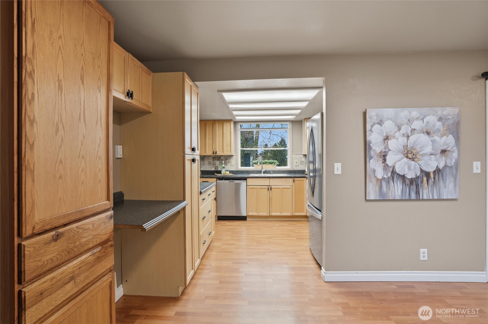 19855 Stavanger Loop NE, Poulsbo, WA 98370