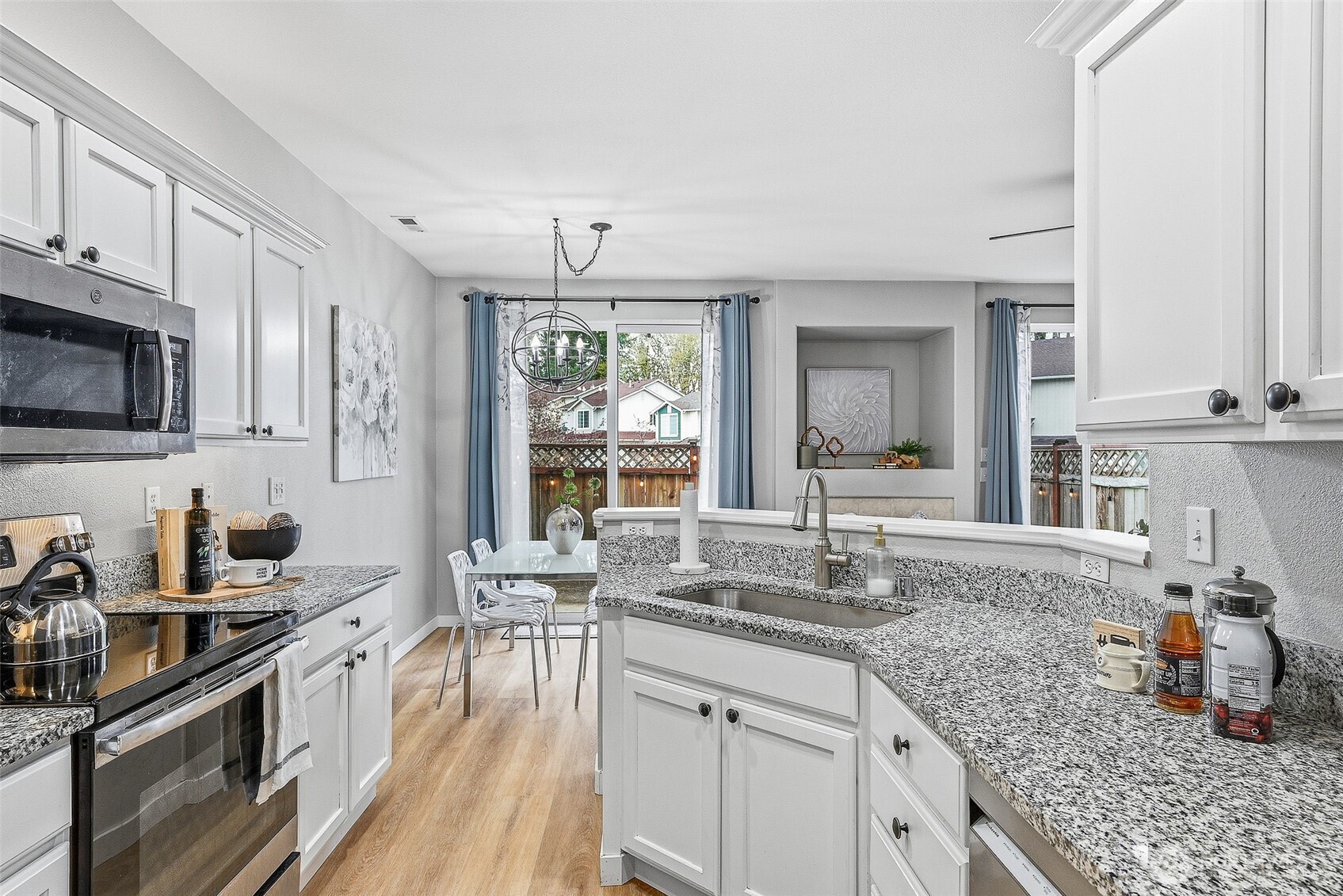 3200 SE 12th Street #1043, Renton, WA 98058-3888