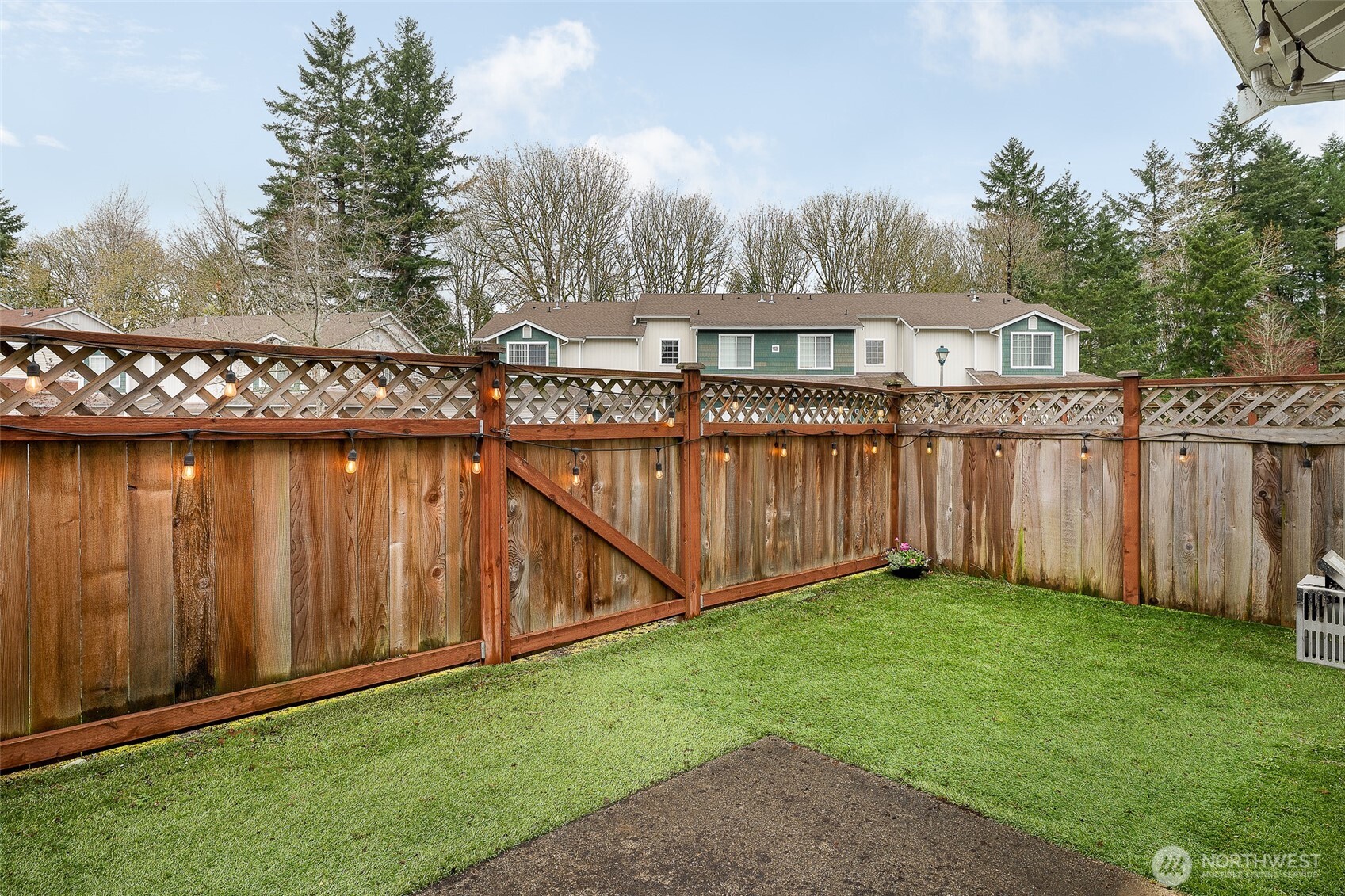 3200 SE 12th Street #1043, Renton, WA 98058-3888
