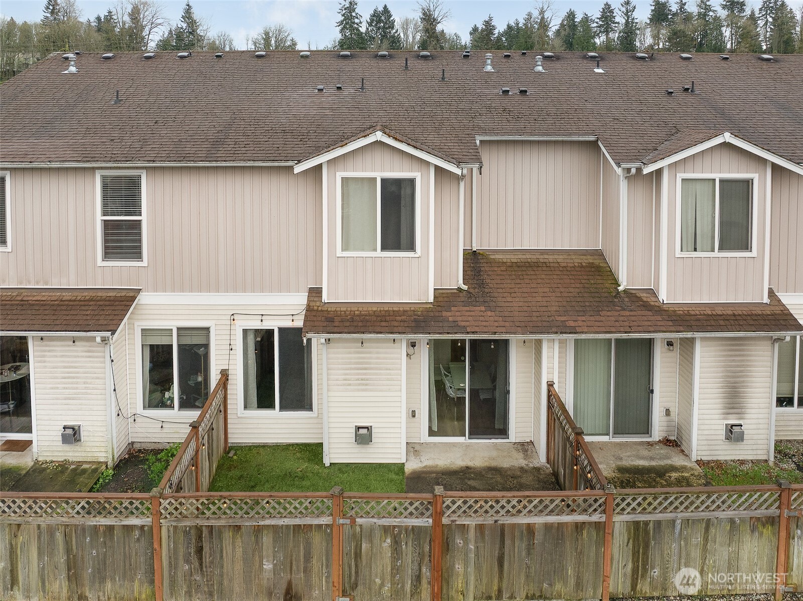 3200 SE 12th Street #1043, Renton, WA 98058-3888