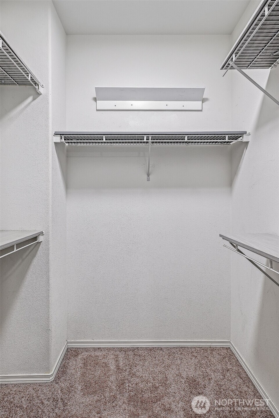 3200 SE 12th Street #1043, Renton, WA 98058-3888