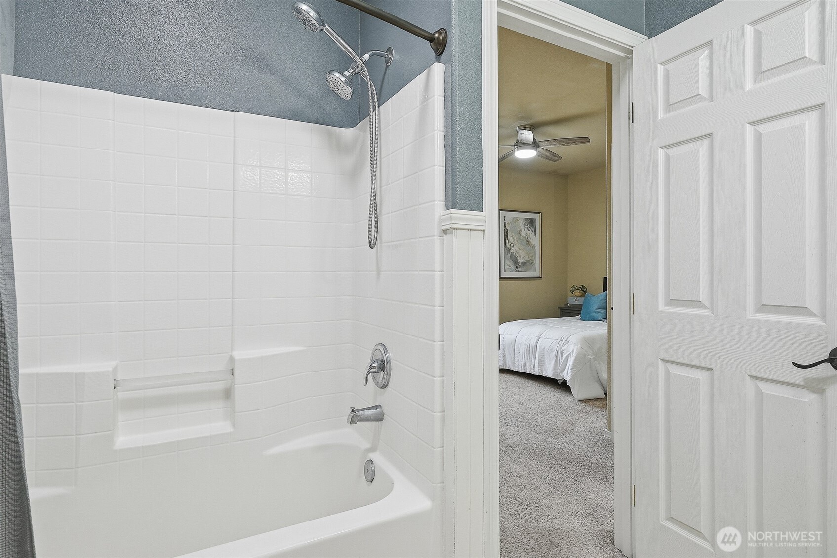 3200 SE 12th Street #1043, Renton, WA 98058-3888