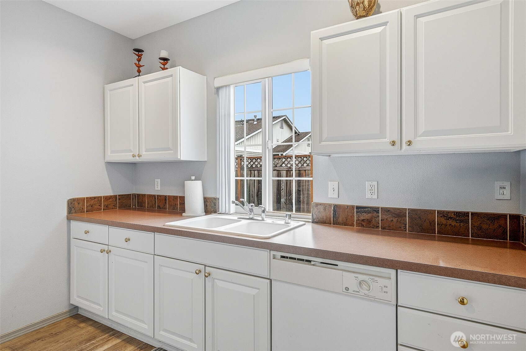 3200 SE 12th Street #1043, Renton, WA 98058-3888