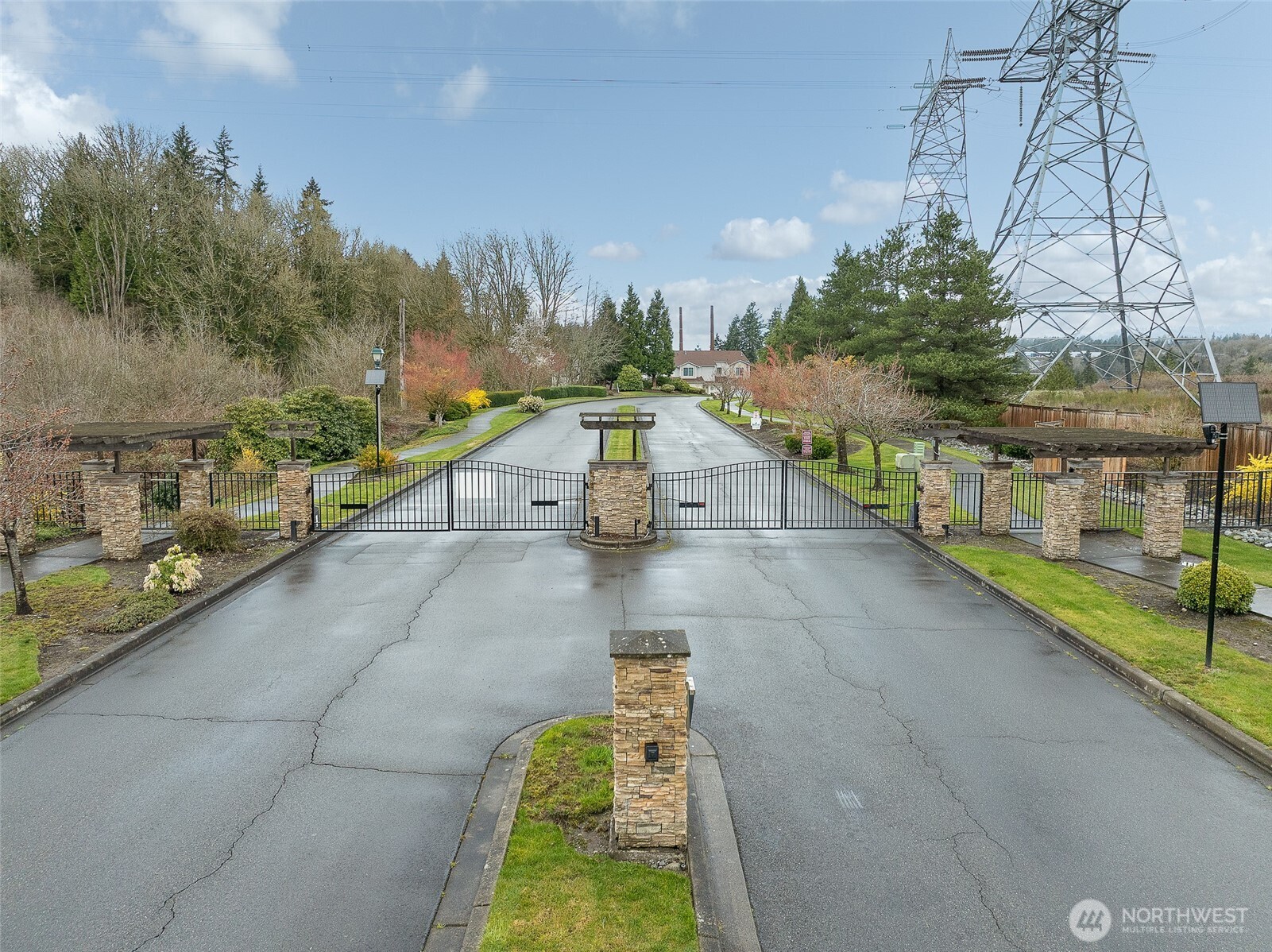 3200 SE 12th Street #1043, Renton, WA 98058-3888