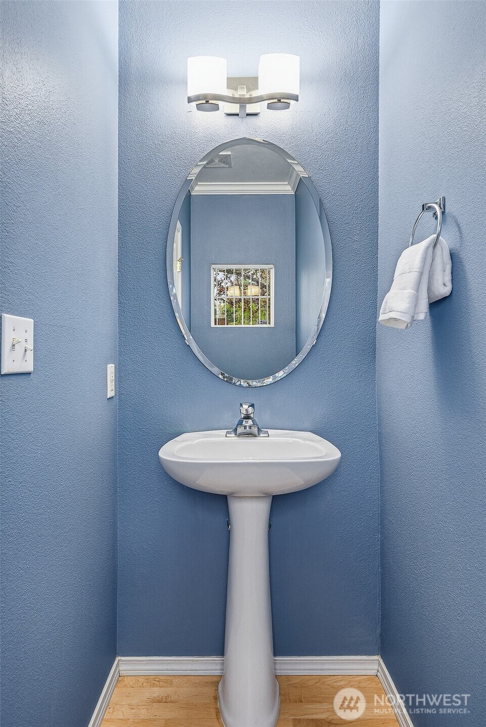 3200 SE 12th Street #1043, Renton, WA 98058-3888