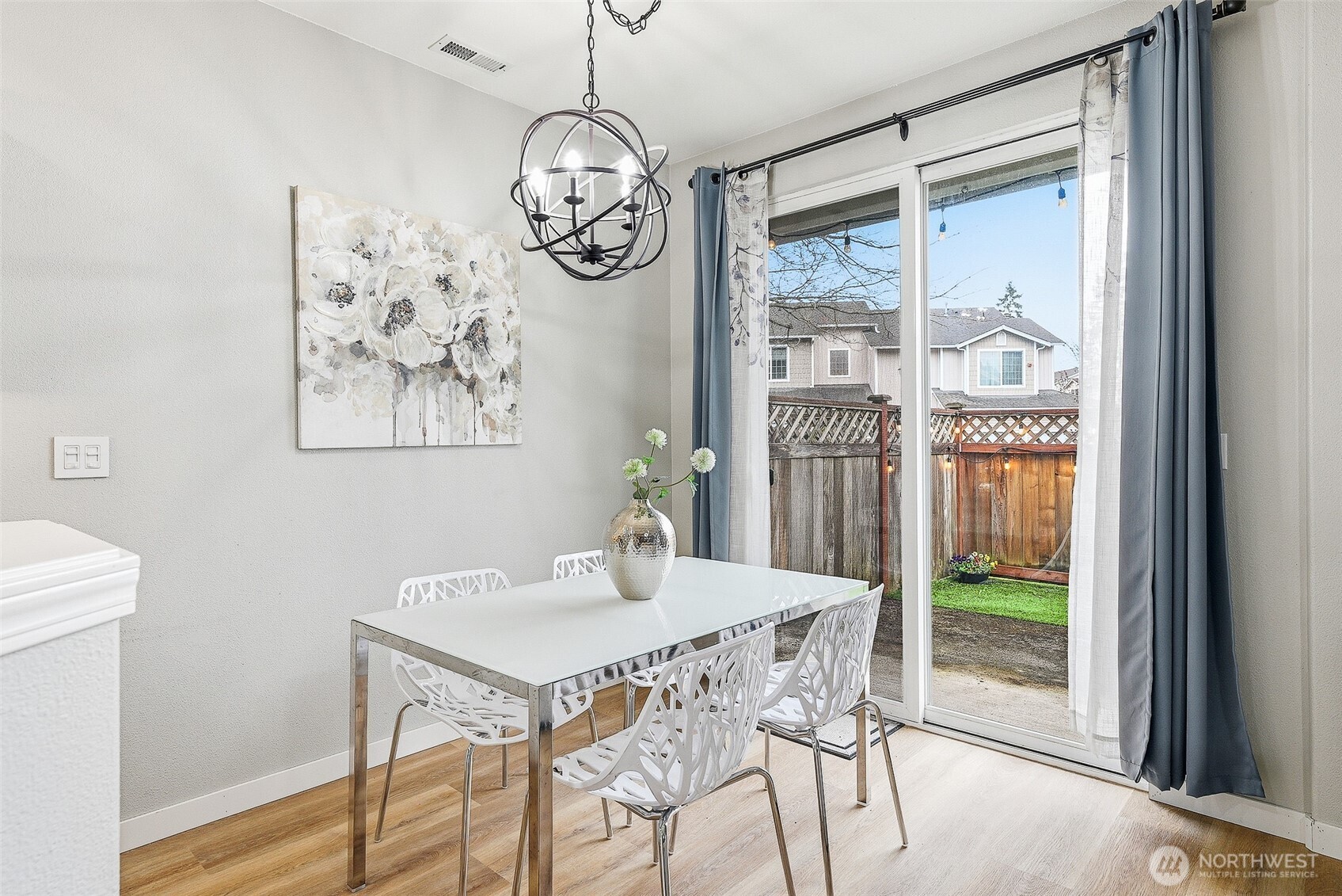 3200 SE 12th Street #1043, Renton, WA 98058-3888