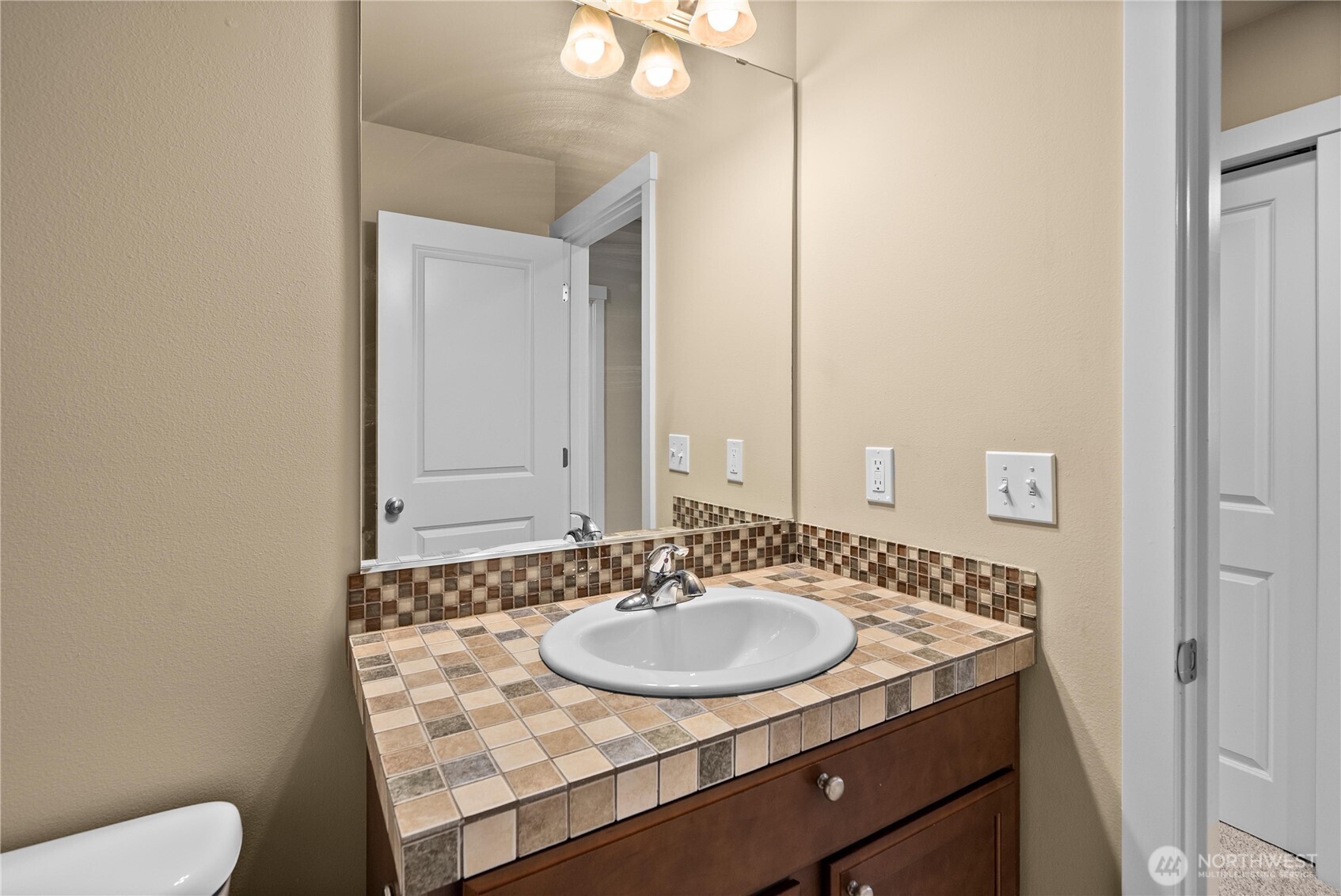 3443 52nd Avenue E, Fife, WA 98424