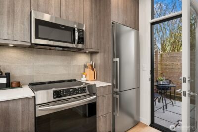 6710 36th Avenue SW #B, Seattle, WA 98126 - Photo 13