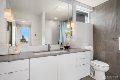 6710 36th Avenue SW #B, Seattle, WA 98126 - Photo 17