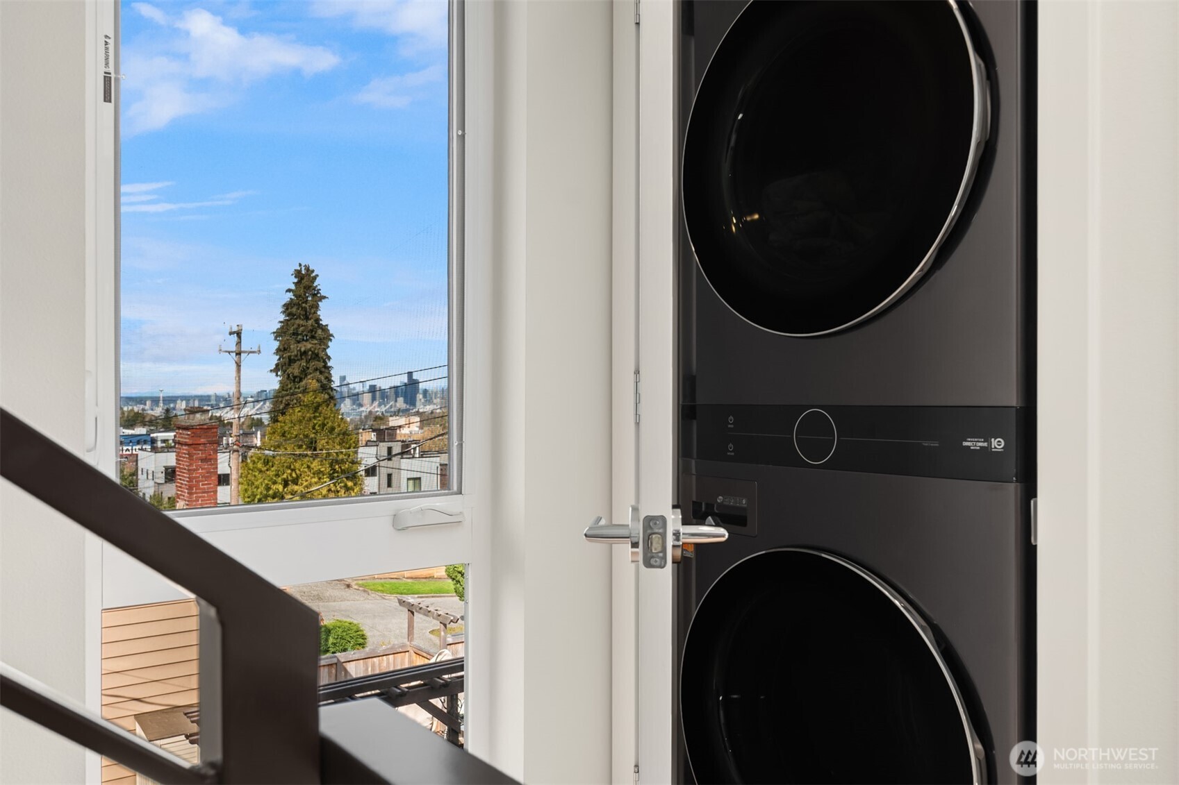 6710 36th Avenue SW #B, Seattle, WA 98126