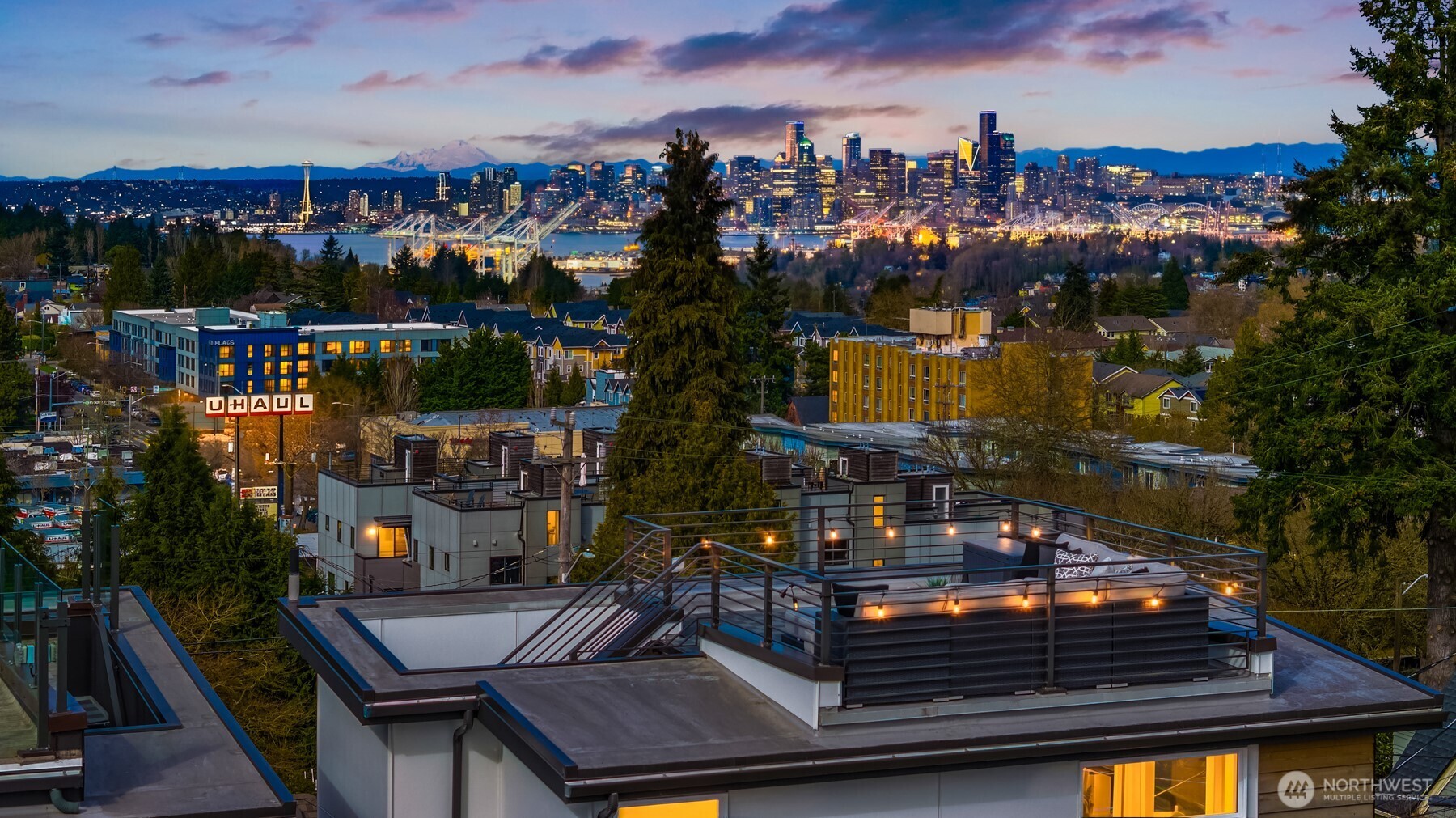 6710 36th Avenue SW #B, Seattle, WA 98126