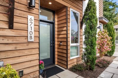 6710 36th Avenue SW #B, Seattle, WA 98126 - Photo 4
