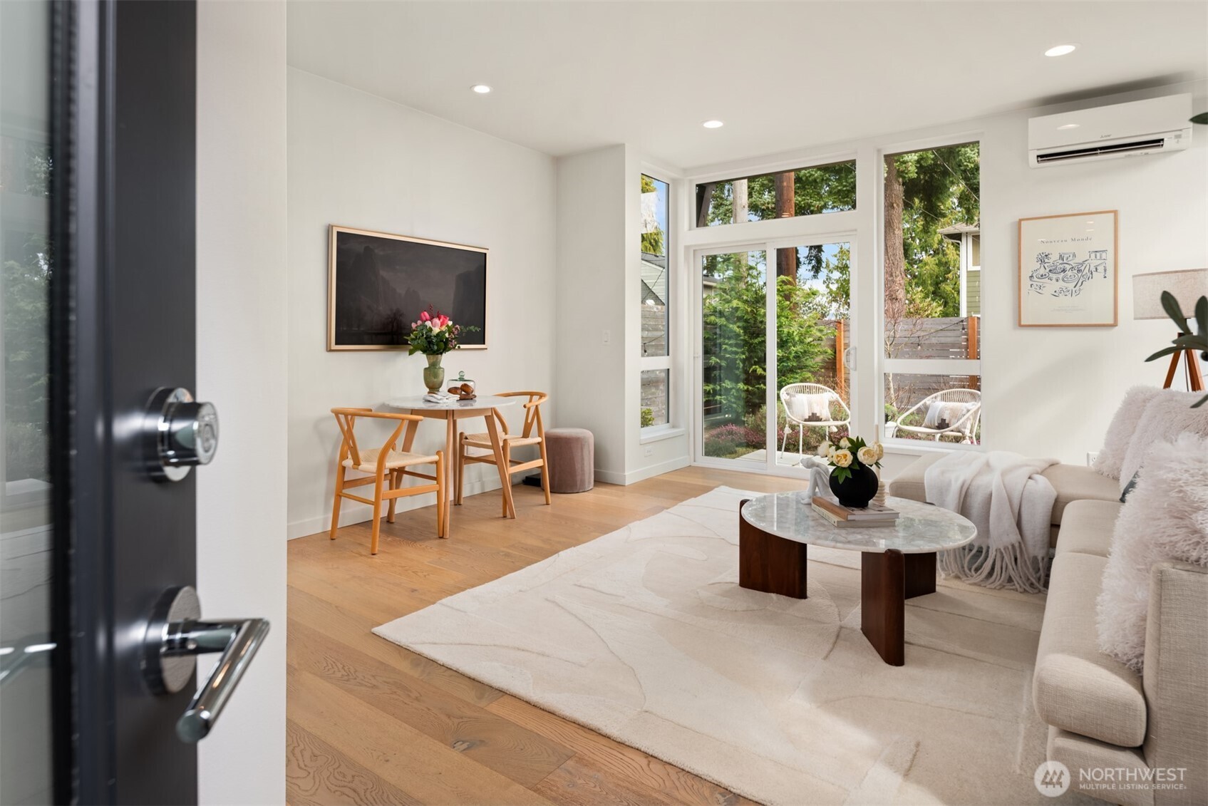 6710 36th Avenue SW #B, Seattle, WA 98126