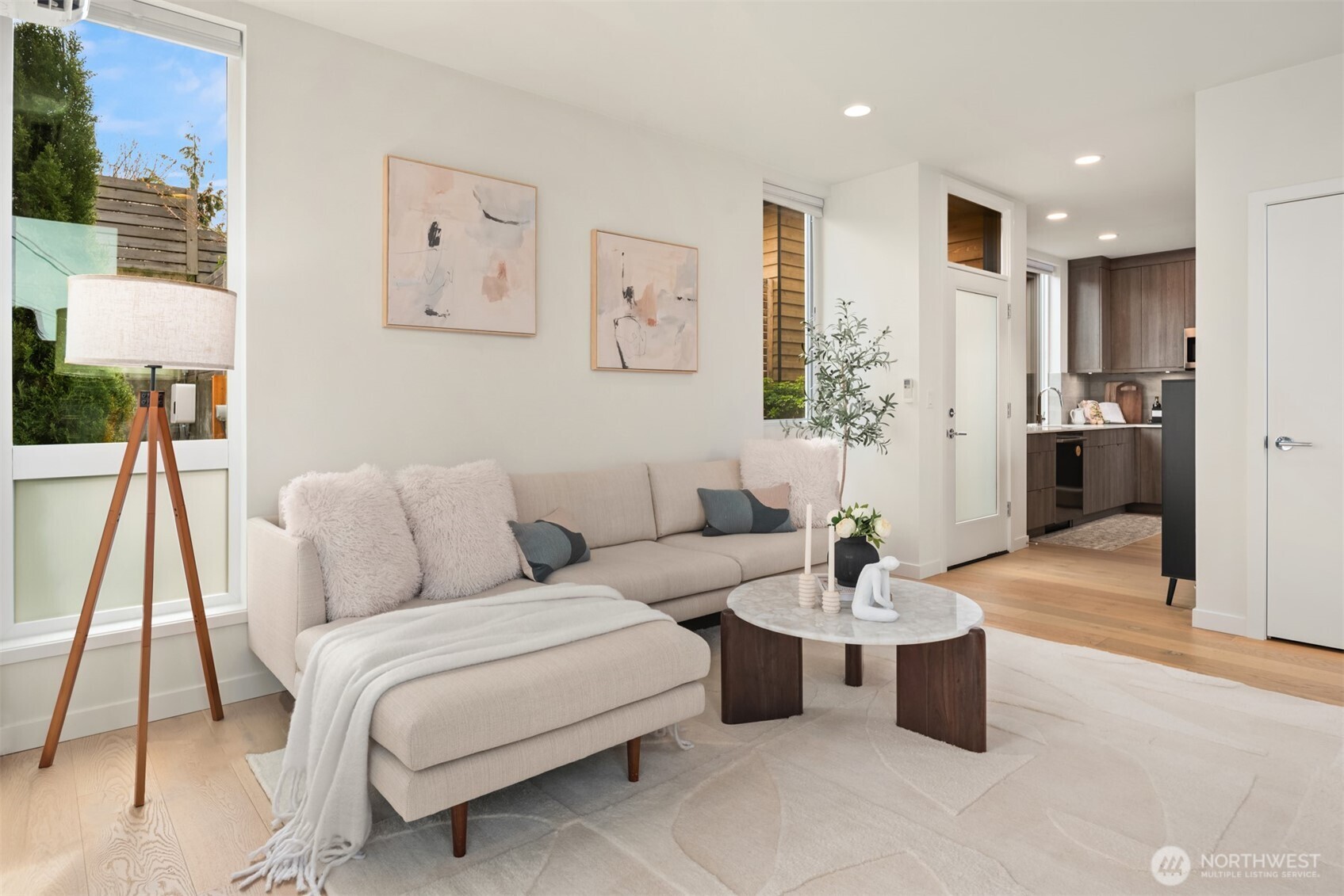 6710 36th Avenue SW #B, Seattle, WA 98126