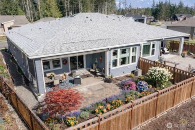 18102 151st St E, Bonney Lake, WA 98391-8284 - Photo 2