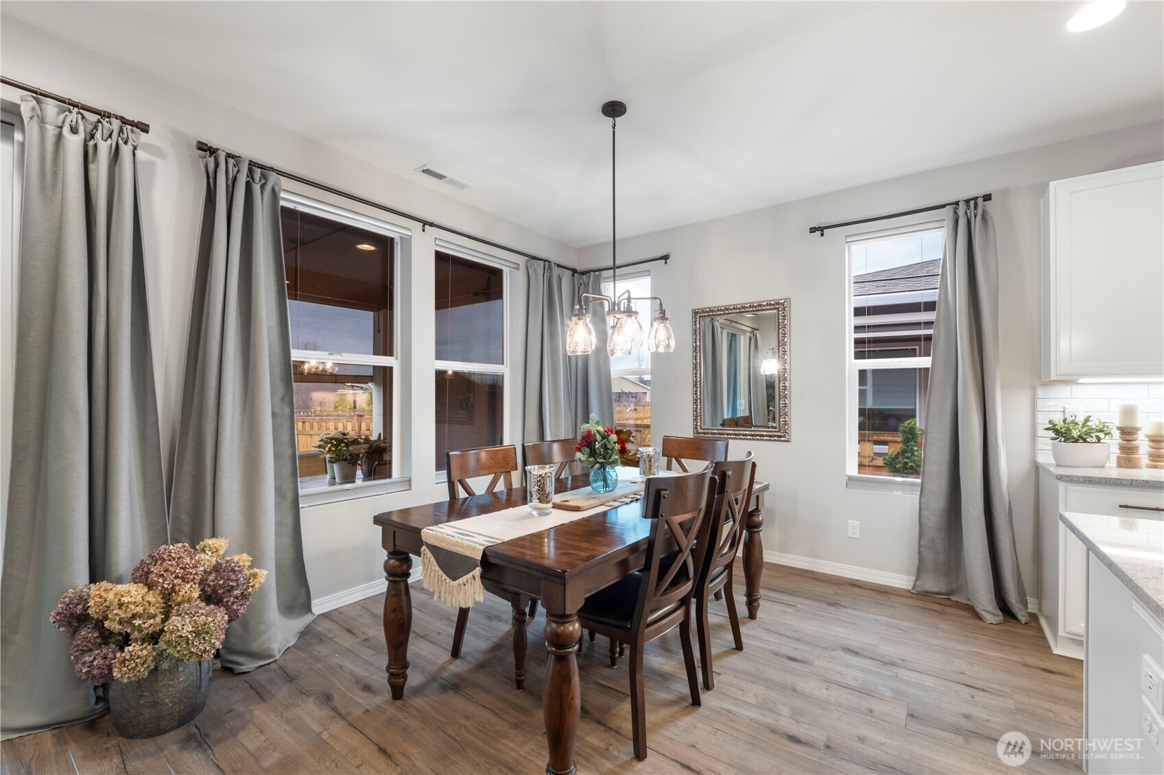 18102 151st St E, Bonney Lake, WA 98391-8284