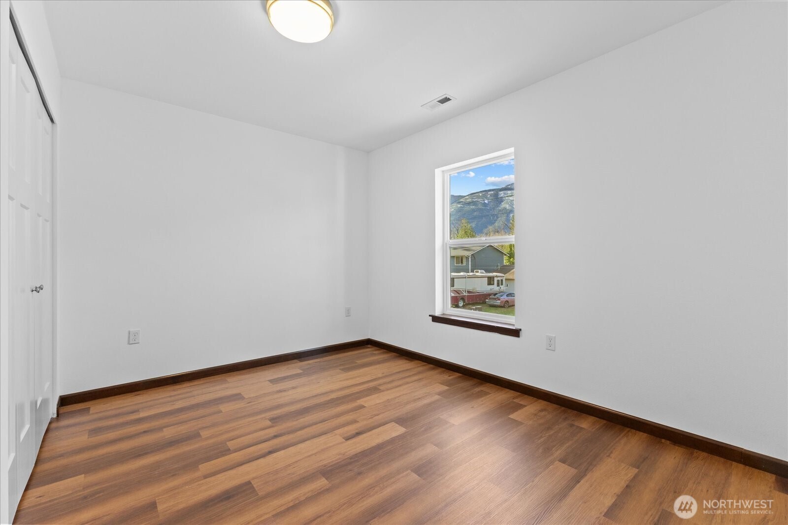 315 Orchard Avenue , Gold Bar, WA 98251