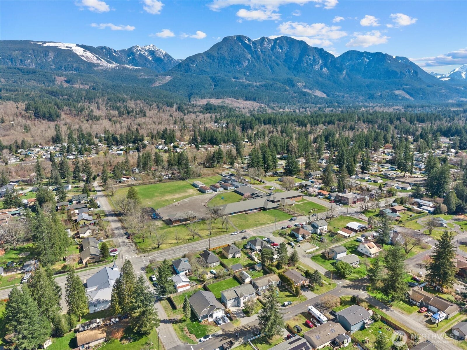 315 Orchard Avenue , Gold Bar, WA 98251