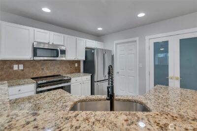 11410 186th Street E, Puyallup, WA 98374 - Photo 16