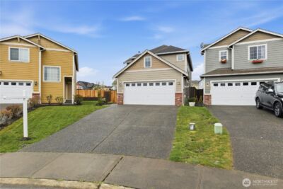 11410 186th Street E, Puyallup, WA 98374 - Photo 2