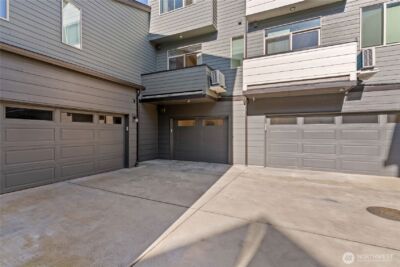32730 Hemlock Avenue SE, Black Diamond, WA 98010 - Photo 2