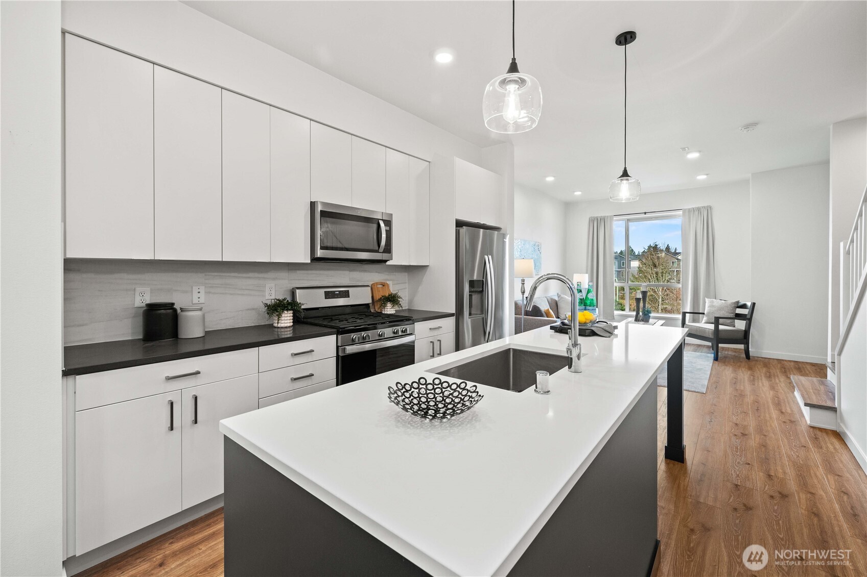 32730 Hemlock Avenue SE, Black Diamond, WA 98010