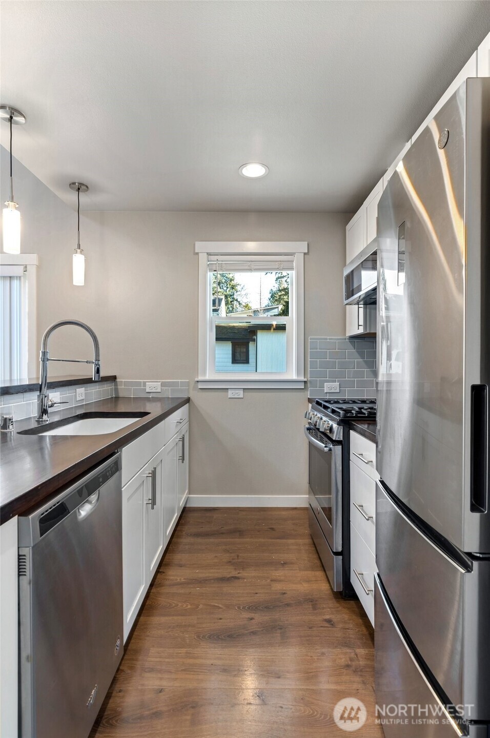 12757 Dayton Avenue N #B, Seattle, WA 98133