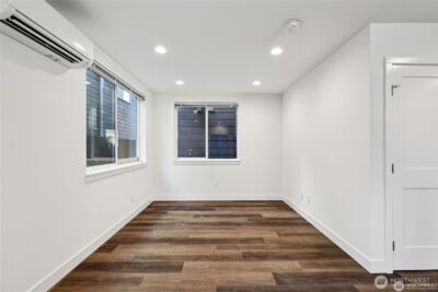 5257 Brooklyn Avenue NE, Seattle, WA 98105 - Photo 5