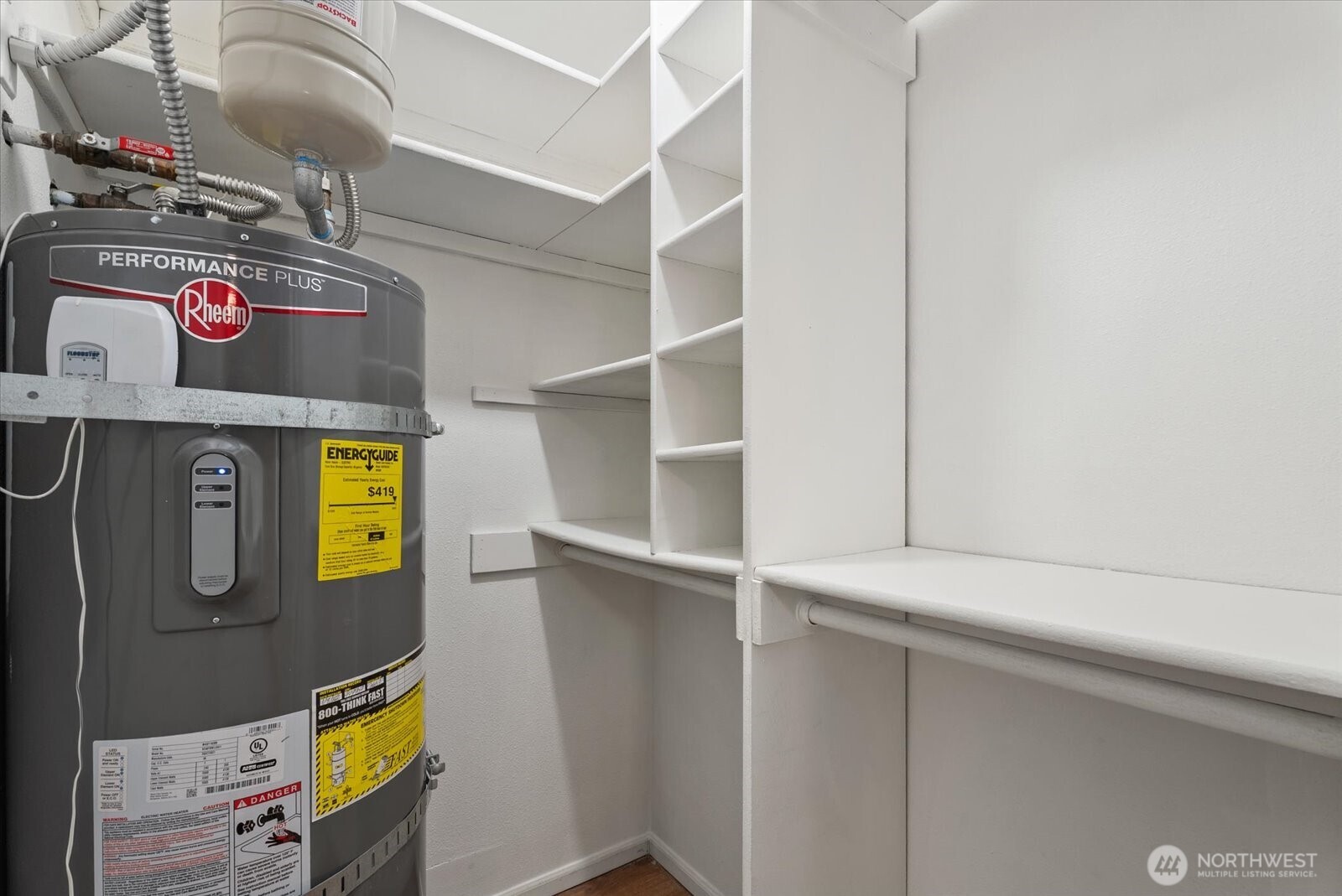 14130 SE 17 Place #C3, Bellevue, WA 98007