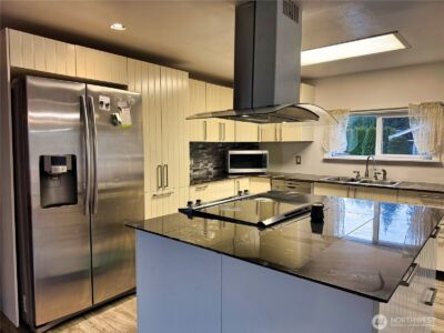 6413 123rd Avenue SE #32, Snohomish, WA 98290 - Photo 8