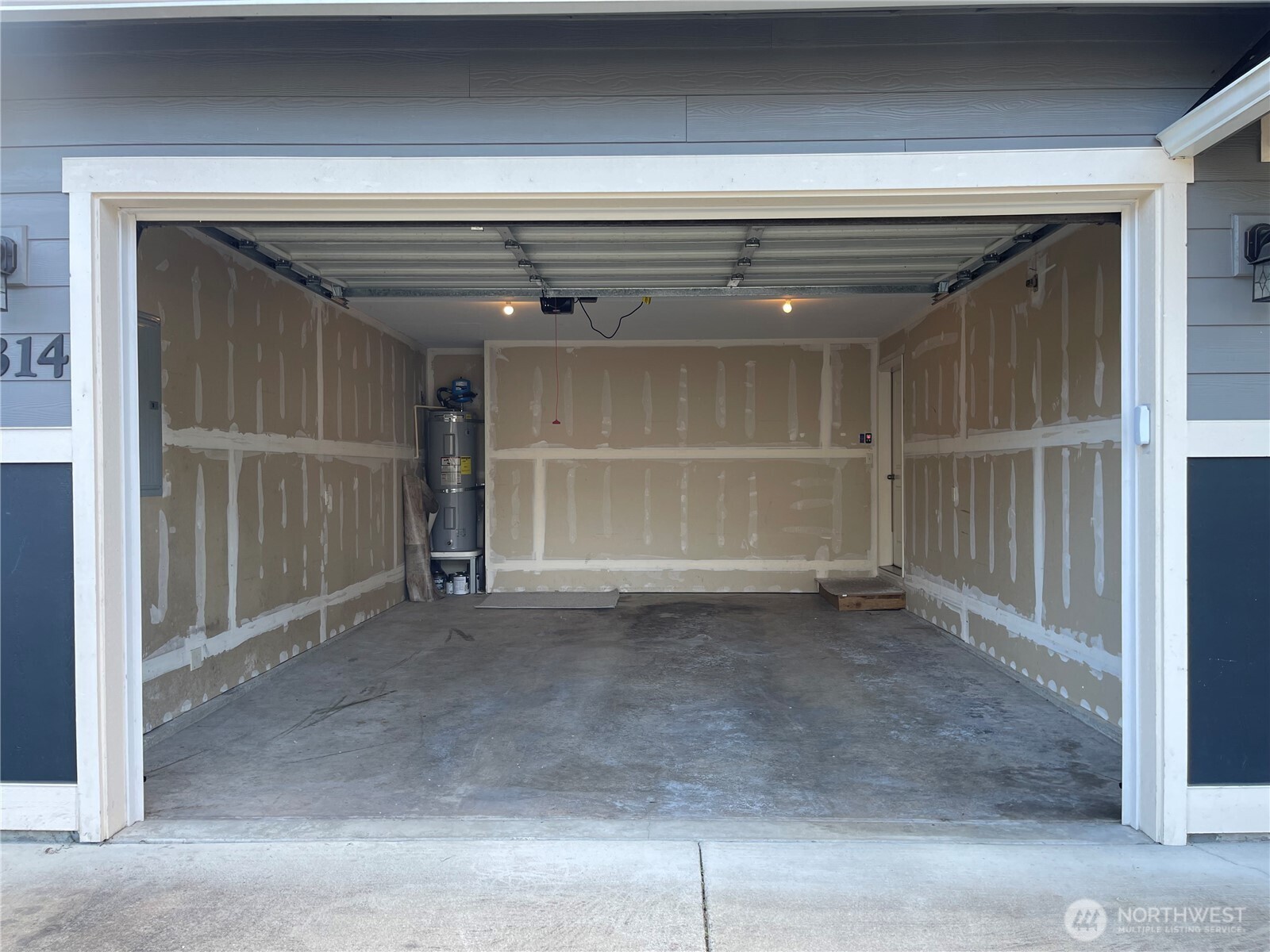 2314 SE Kelby Circle , Port Orchard, WA 98366