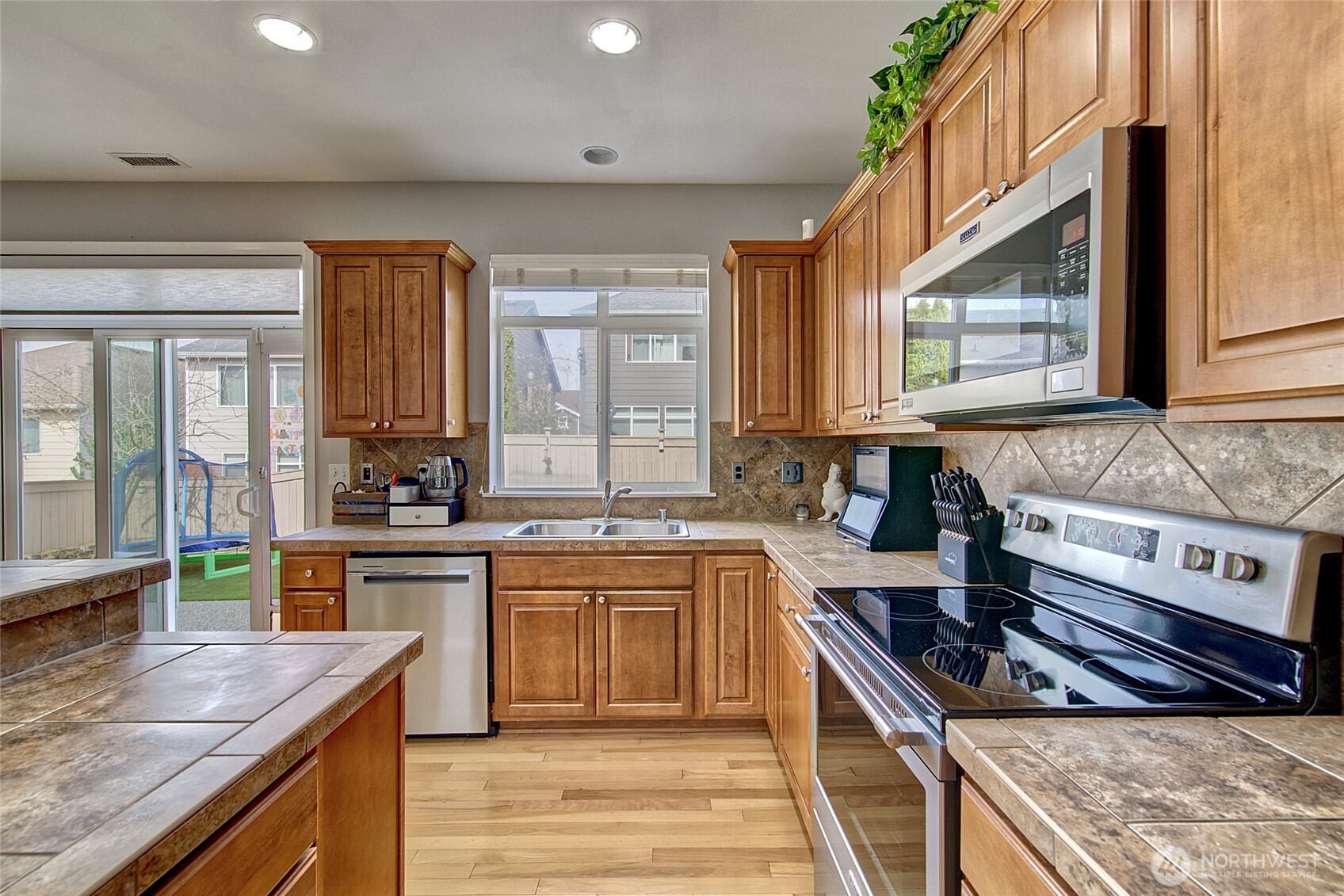 7727 13th Street SE, Lake Stevens, WA 98258