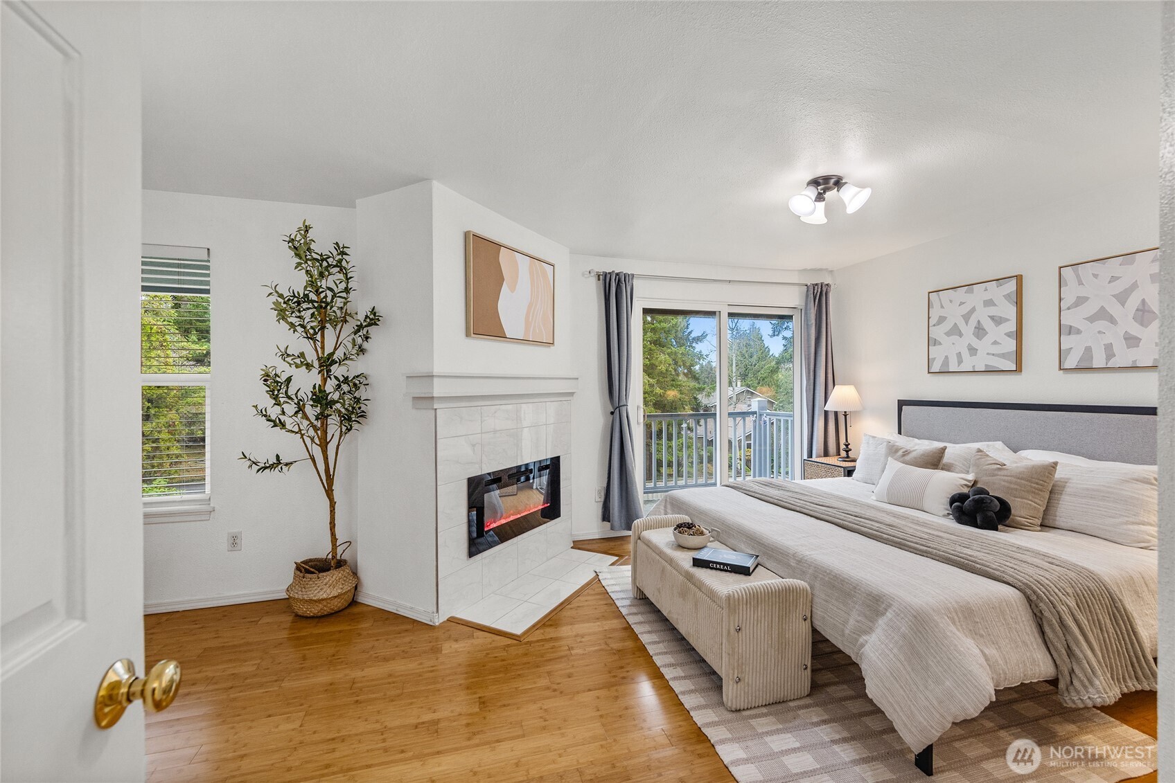 10007 NE 12th ST #110, Bellevue, WA 98004