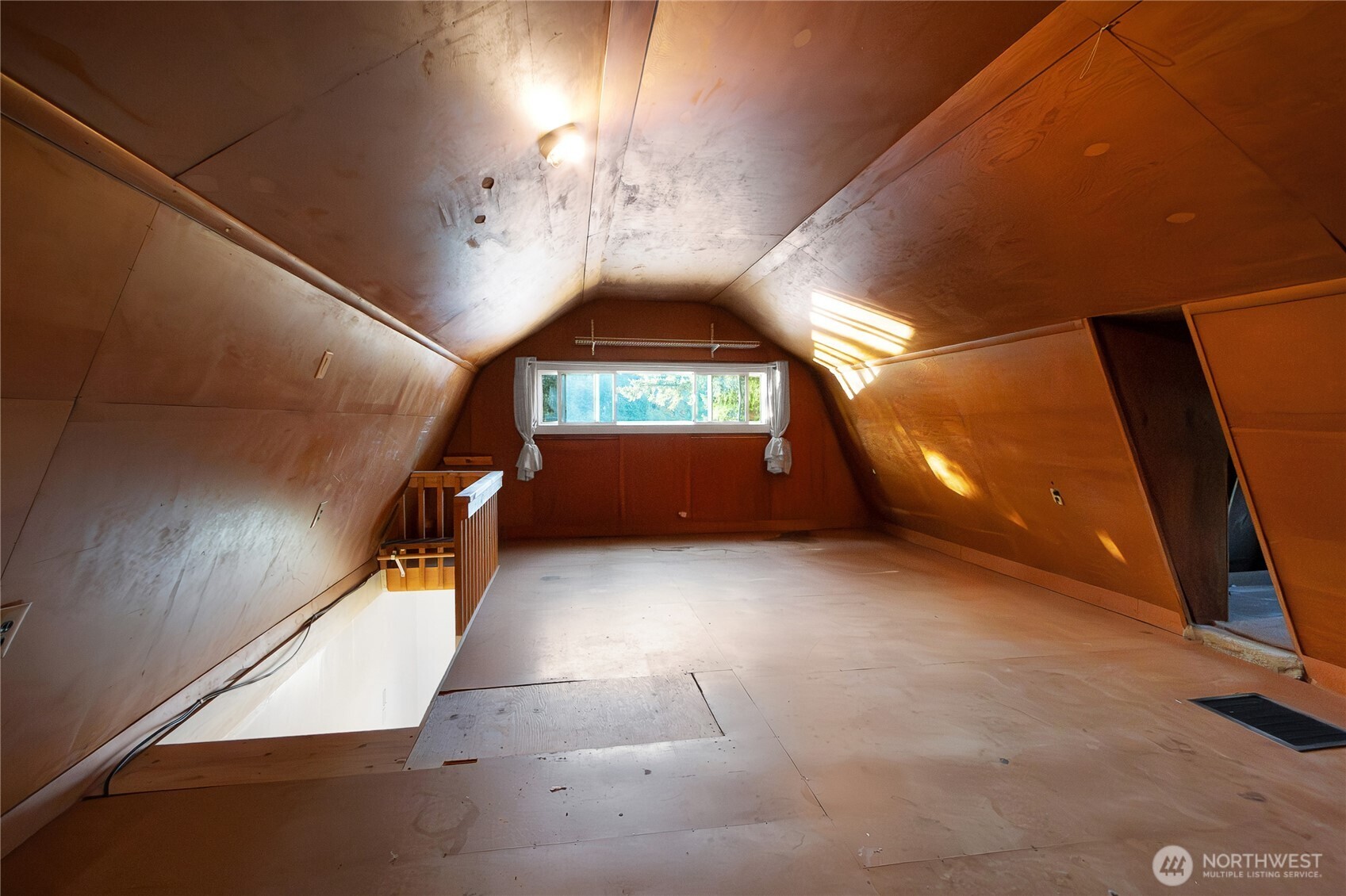 40424 Ski Park Road E, Eatonville, WA 98328