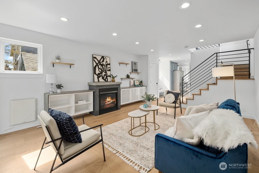 7316 Alonzo Avenue NW, Seattle, WA 98117