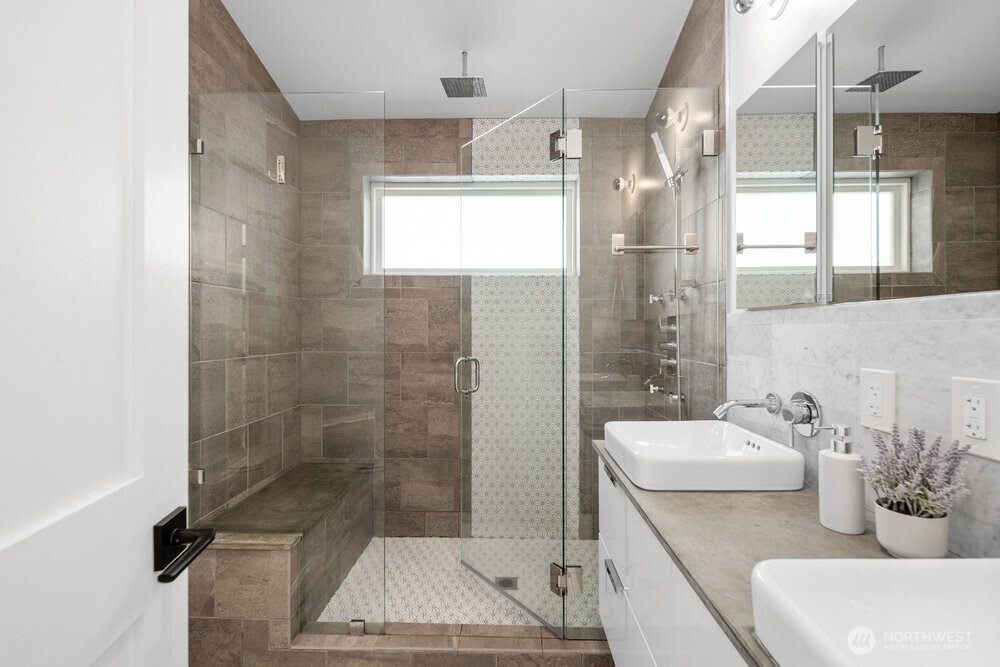 7316 Alonzo Avenue NW, Seattle, WA 98117