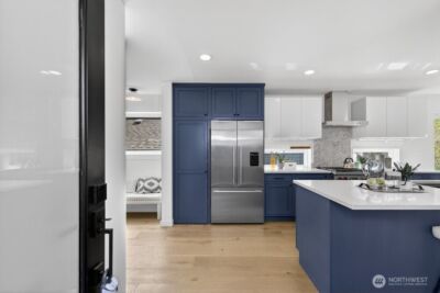 7316 Alonzo Avenue NW, Seattle, WA 98117 - Photo 2