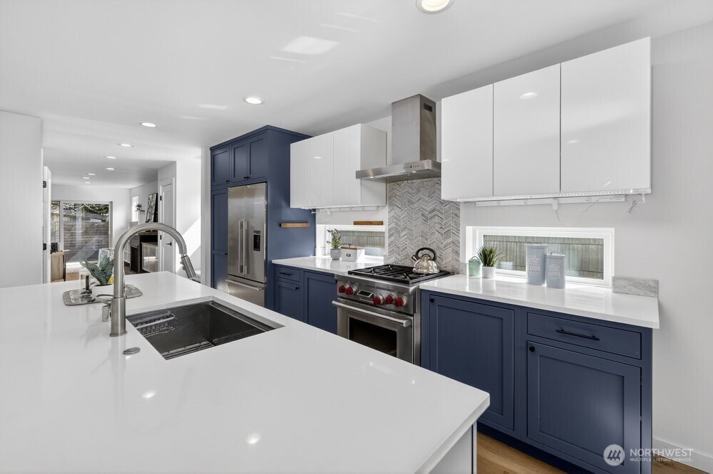 7316 Alonzo Avenue NW, Seattle, WA 98117