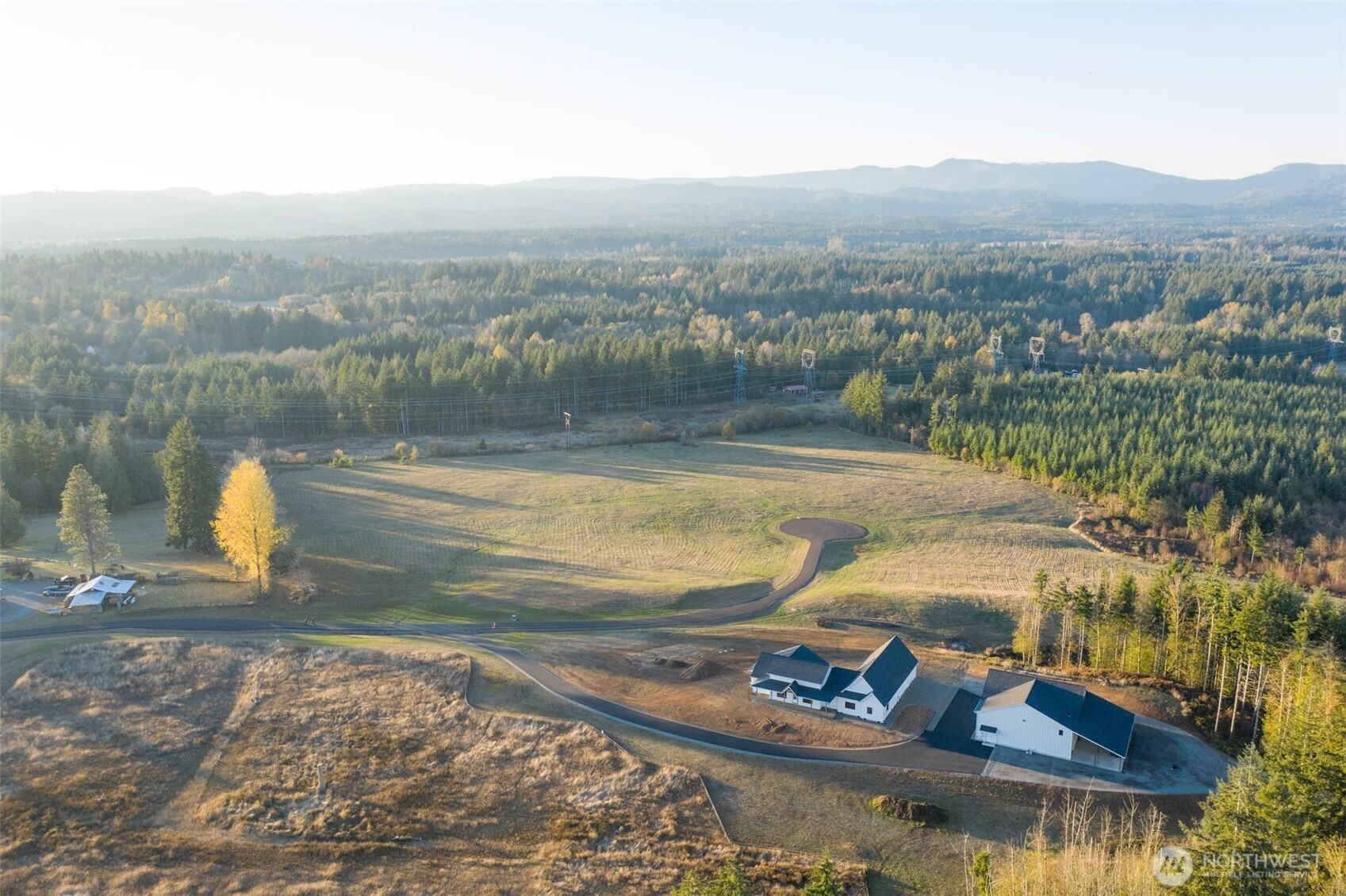 14010 Quiet Waters Lane SW, Rochester, WA 98579