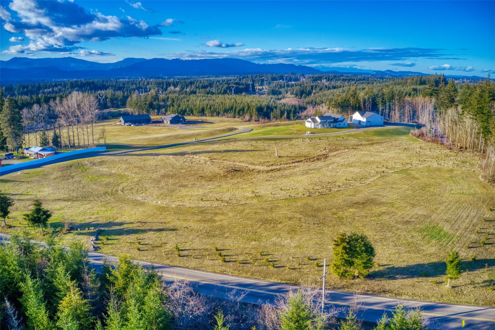 14010 Quiet Waters Lane SW, Rochester, WA 98579