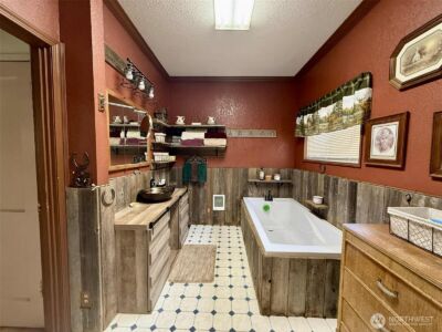 15 S Heise Road , Elma, WA 98541 - Photo 14