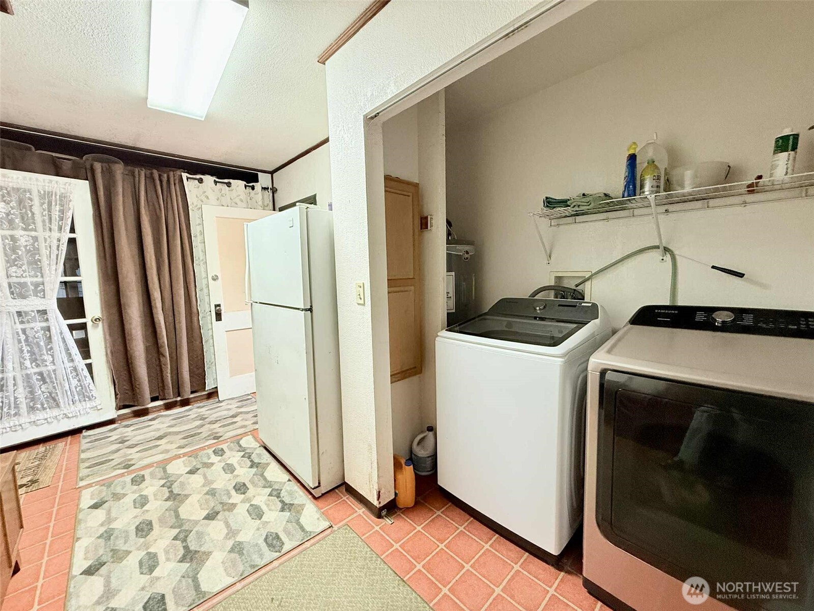 15 S Heise Road , Elma, WA 98541