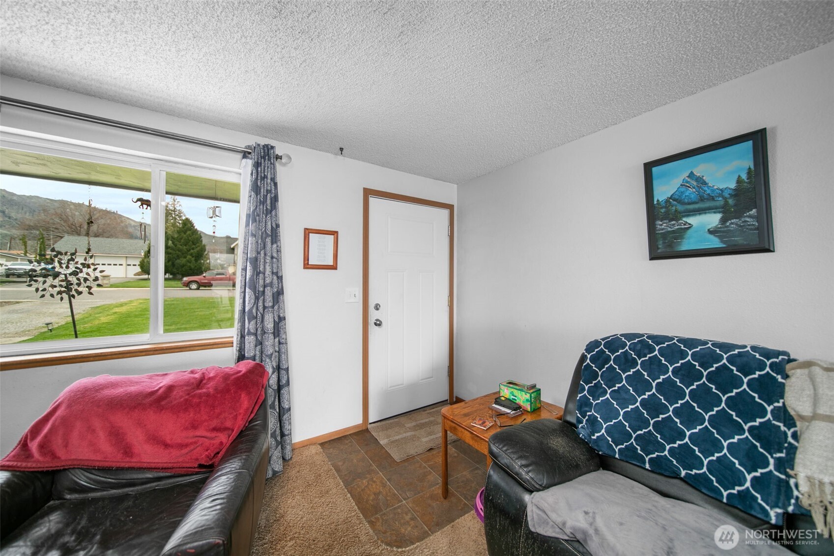 1229 Malaga Avenue , Wenatchee, WA 98801