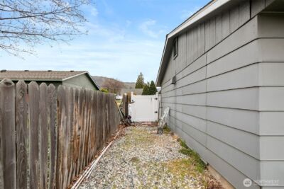 1229 Malaga Avenue , Wenatchee, WA 98801 - Photo 25