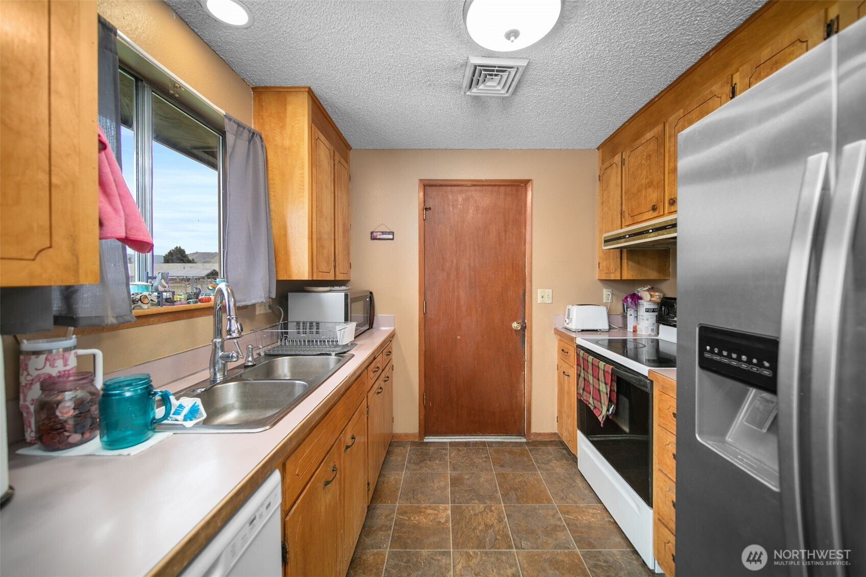 1229 Malaga Avenue , Wenatchee, WA 98801