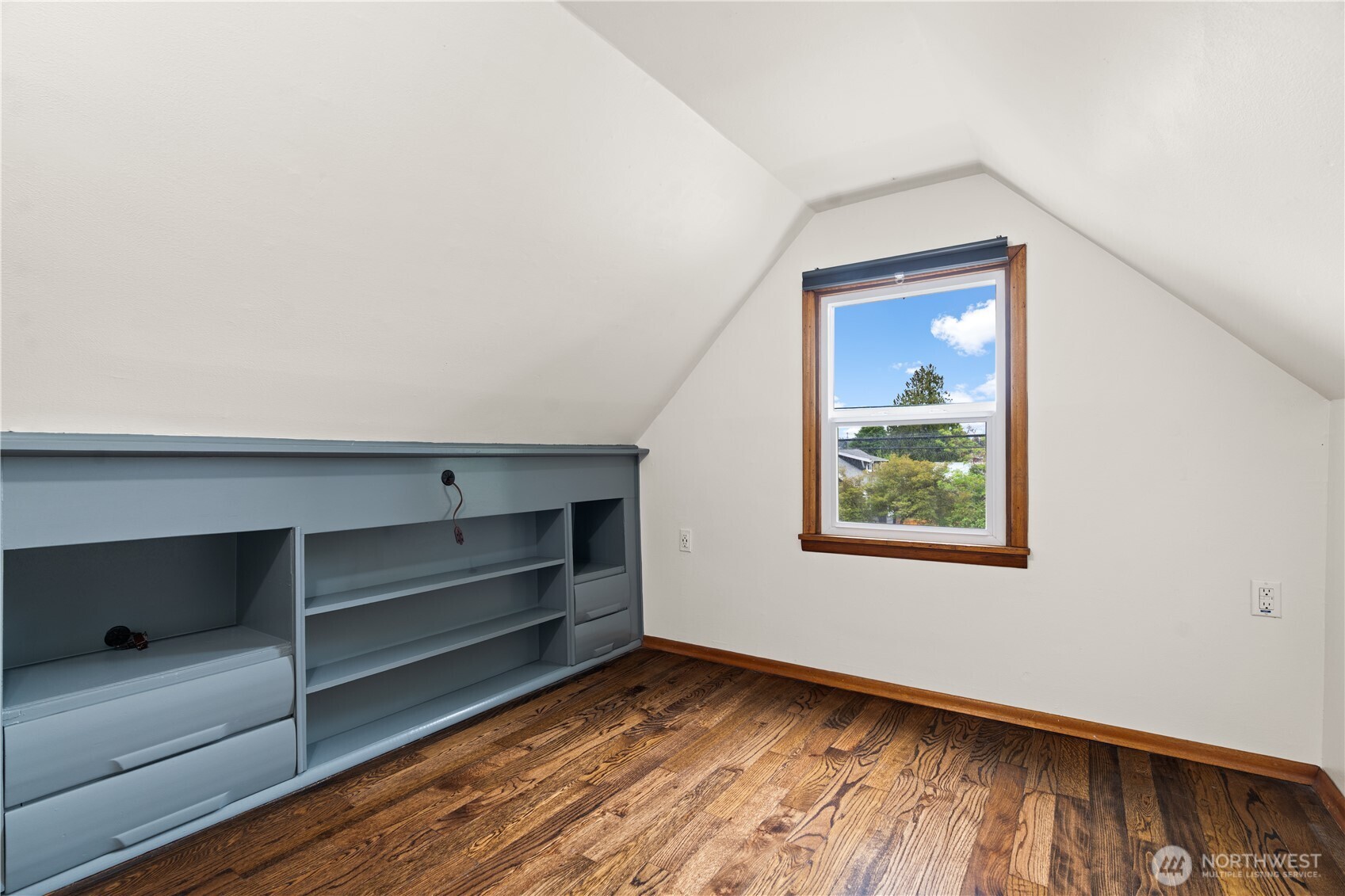 6630 S Warner Street , Tacoma, WA 98409