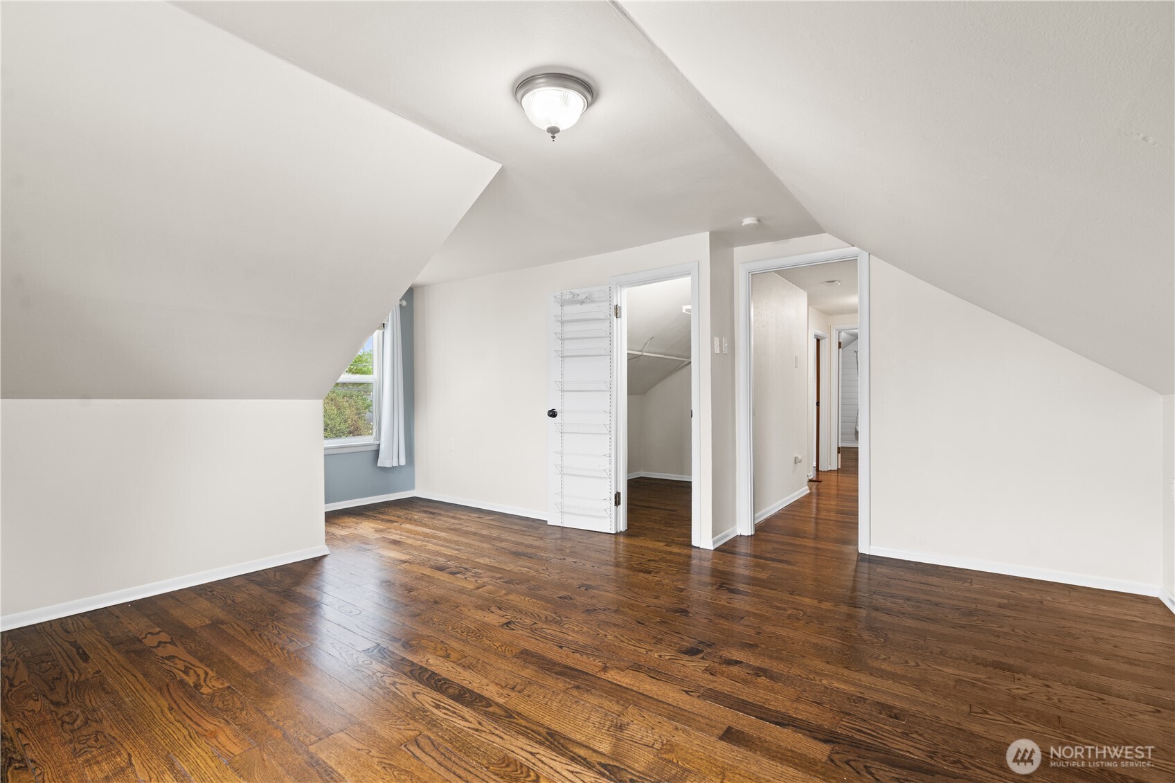6630 S Warner Street , Tacoma, WA 98409