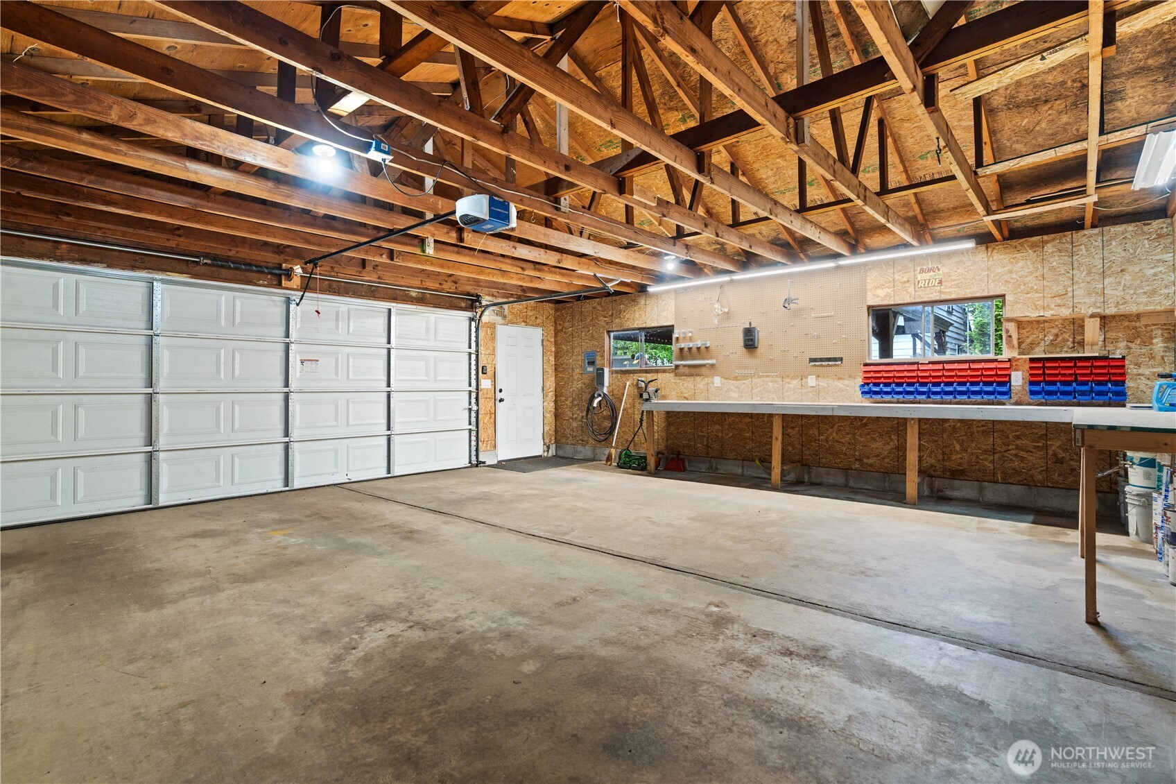 6630 S Warner Street , Tacoma, WA 98409