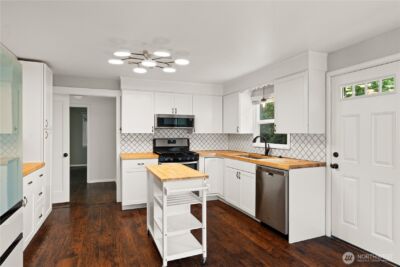 6630 S Warner Street , Tacoma, WA 98409 - Photo 7